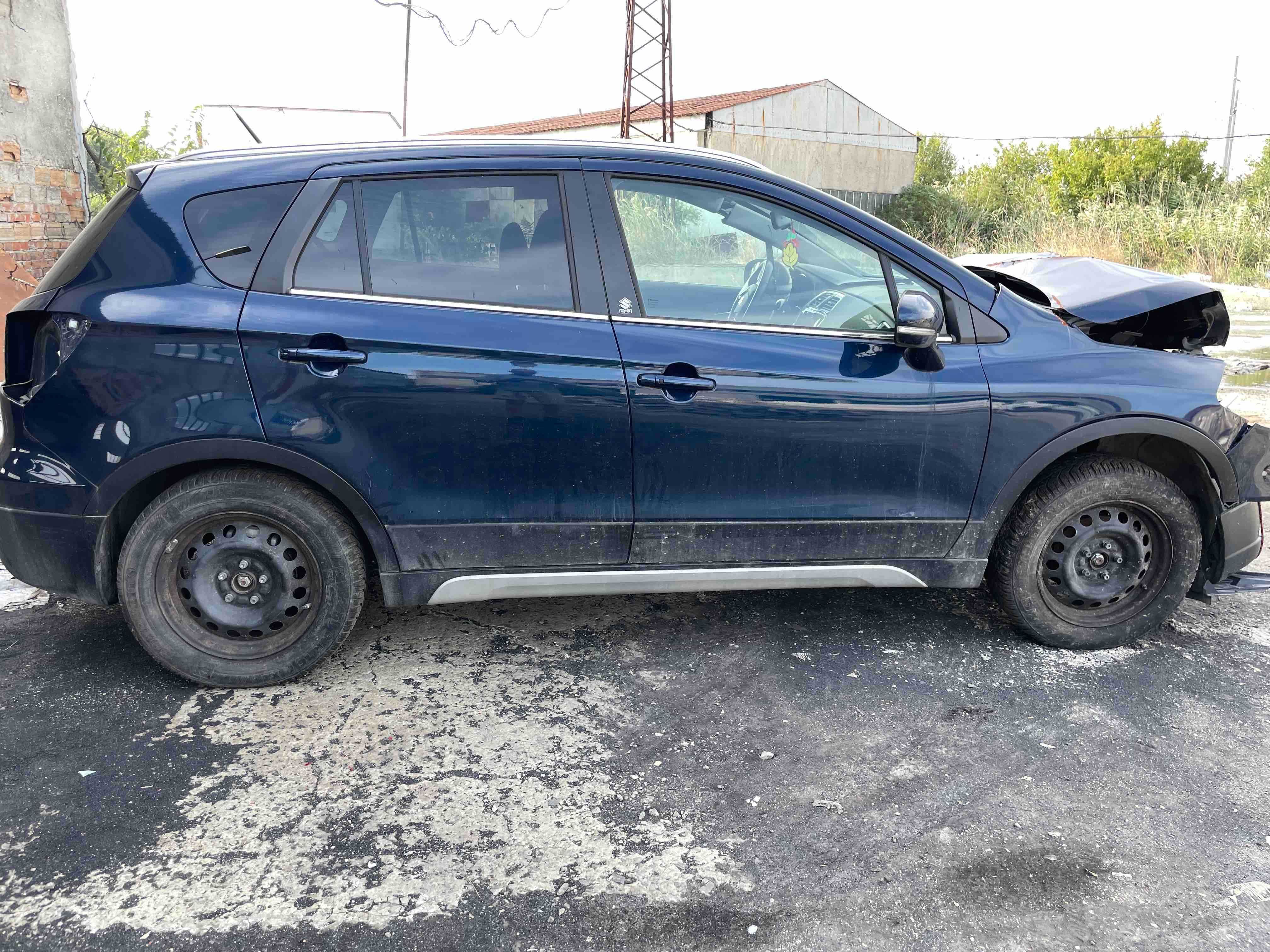 Продавам на Части SUZUKI SX4 S-Cross 1.4 DITC HYBRID ALLGRIP 6AT Турбо