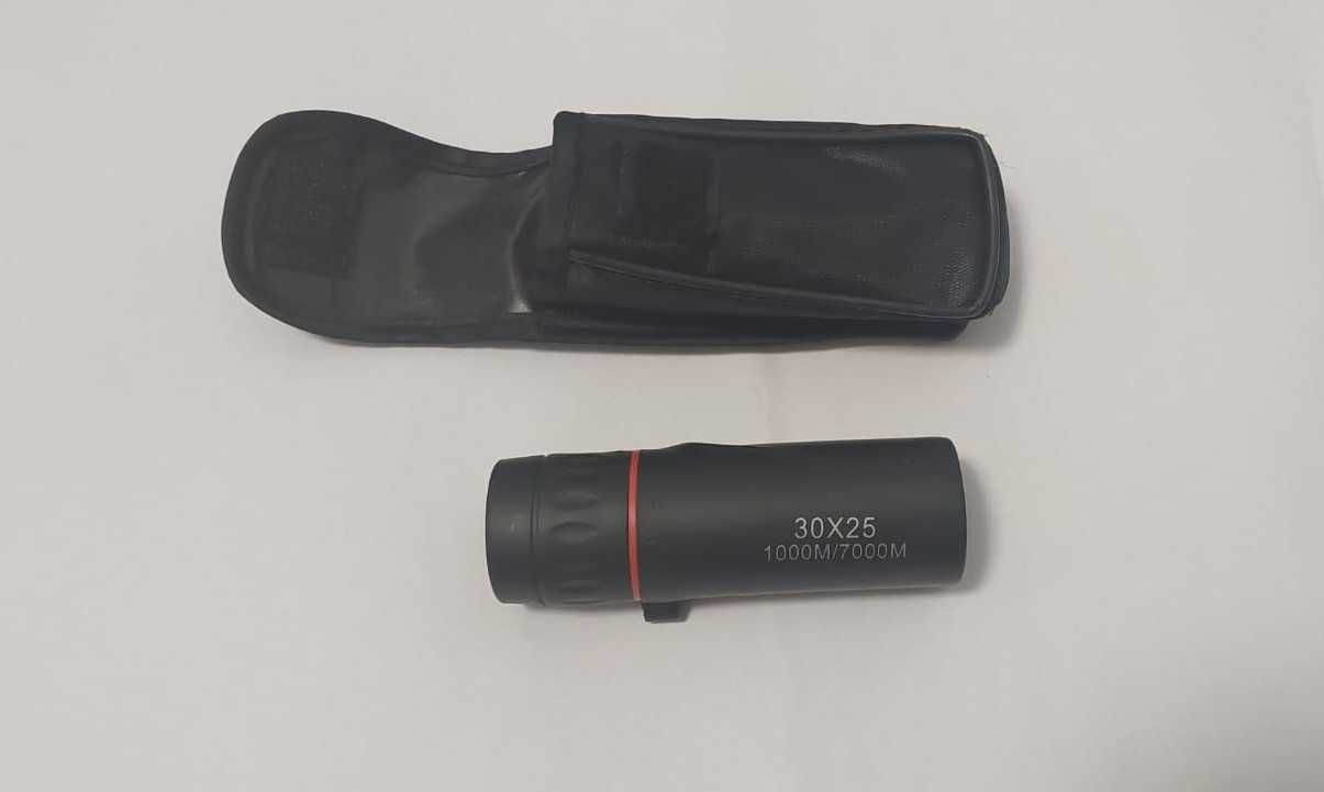 Accesorii drumetie busola, lanterna cap LED, luneta