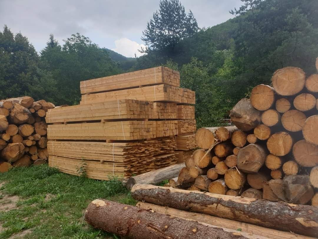 sc vindem cherestea si grinzi pt construcți