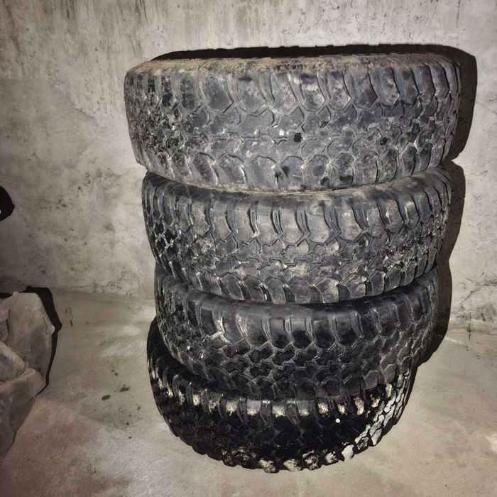 Гуми 215/75R16 на 17 000 км