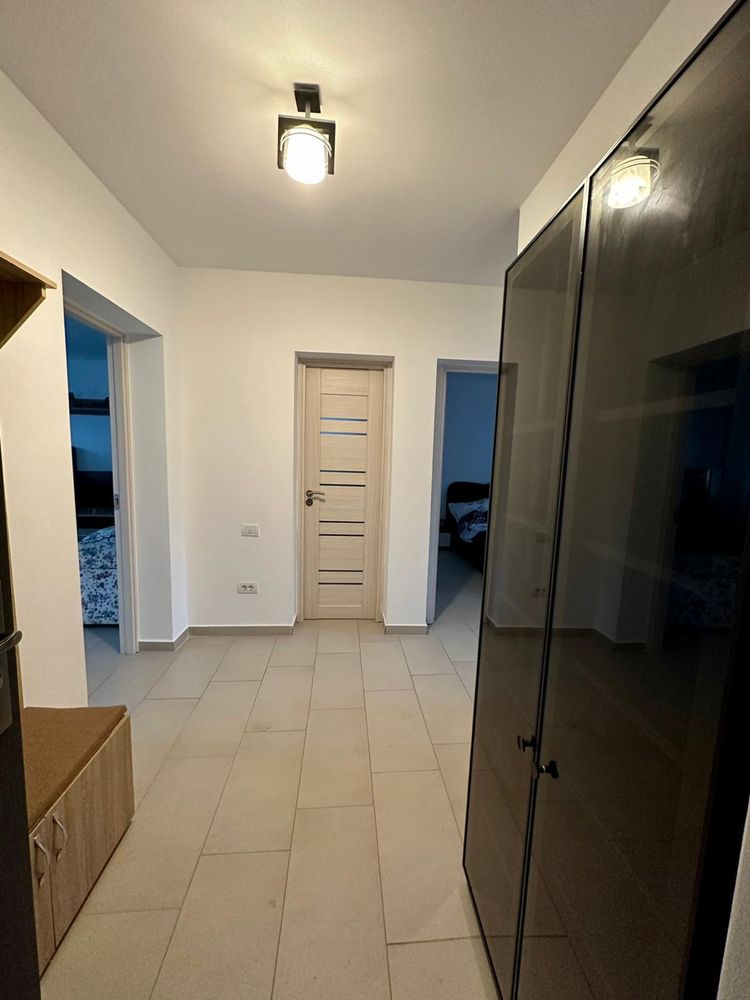 Vand apartament 2 camere decomandat lidle capatul lui 4