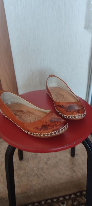 Обувь  женская, кожа