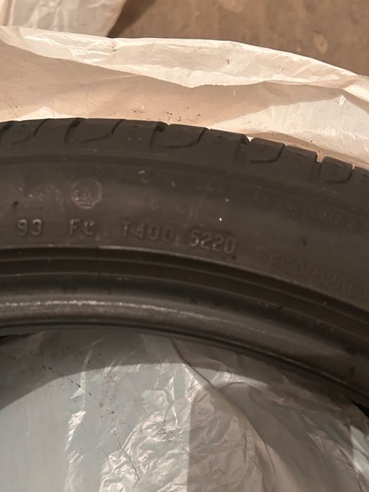 Vand cauciucuri pirelli 235/40/19