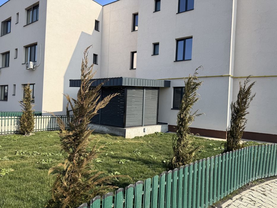 Apartament 3 camere cu curte si terasa privata - cartier Orizont