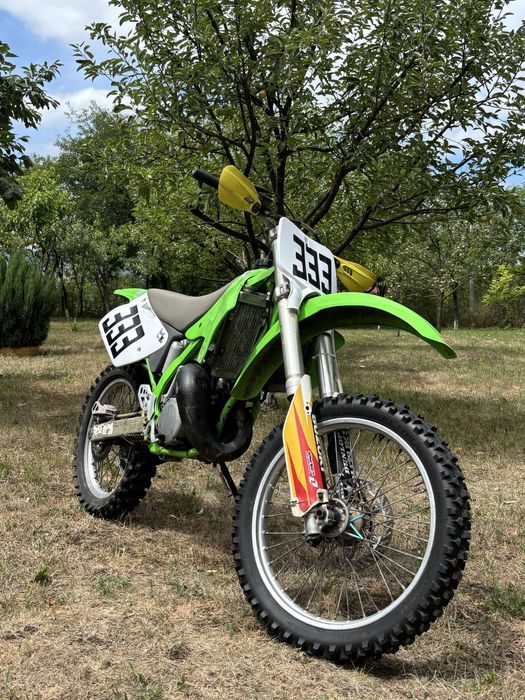 Kawasaki kx125 2t full-cross stare deosebita