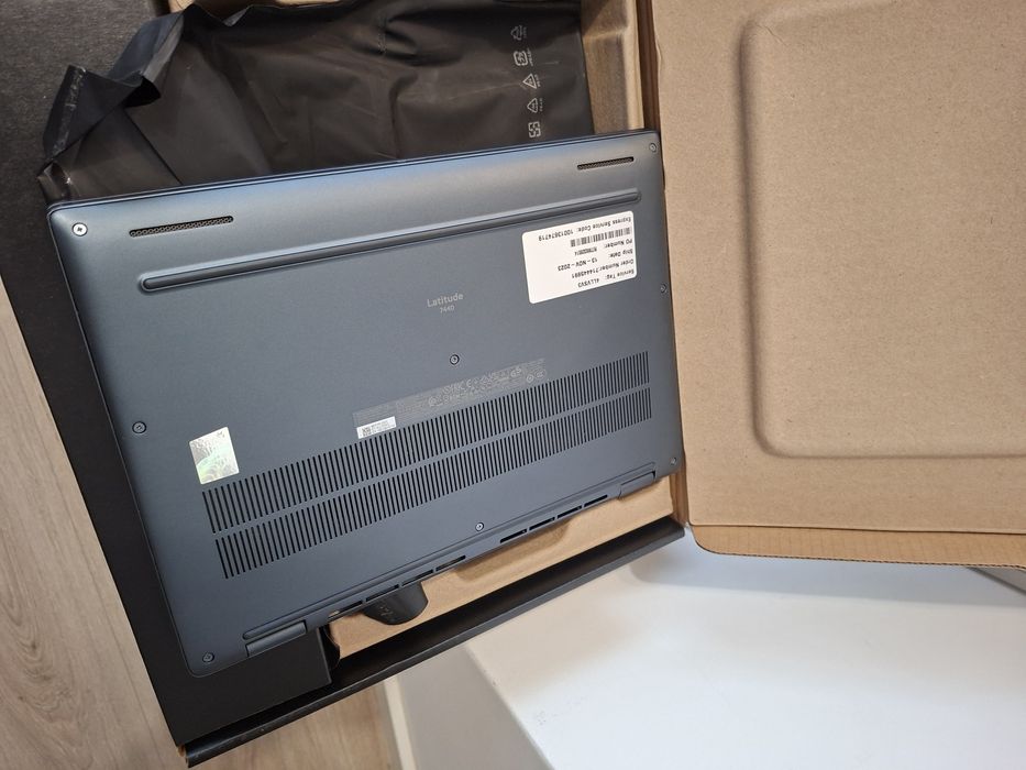 Dell Latitude 7440, 14"Qhd+ TOUCH, i5-1345U, 32Gb, 512SSD
