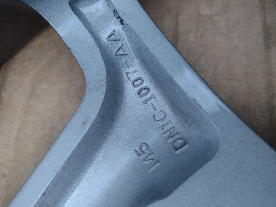 Топ състояние 17-4х108 ЕТ37.5 6j Ford Fiesta