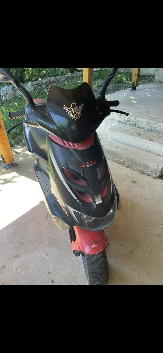 Aprilia sr Di-tech на части