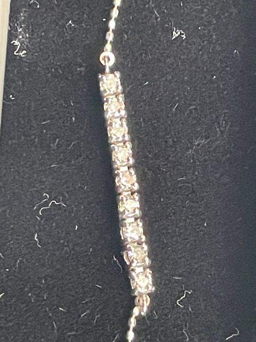 Brătară din platina cu diamante naturale de 0,30 ct