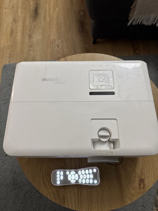 Videoproiector 4K Optoma UHD50