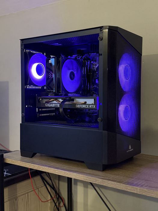 PC Gaming RTX 4060, i5 10400f, 16GB ram