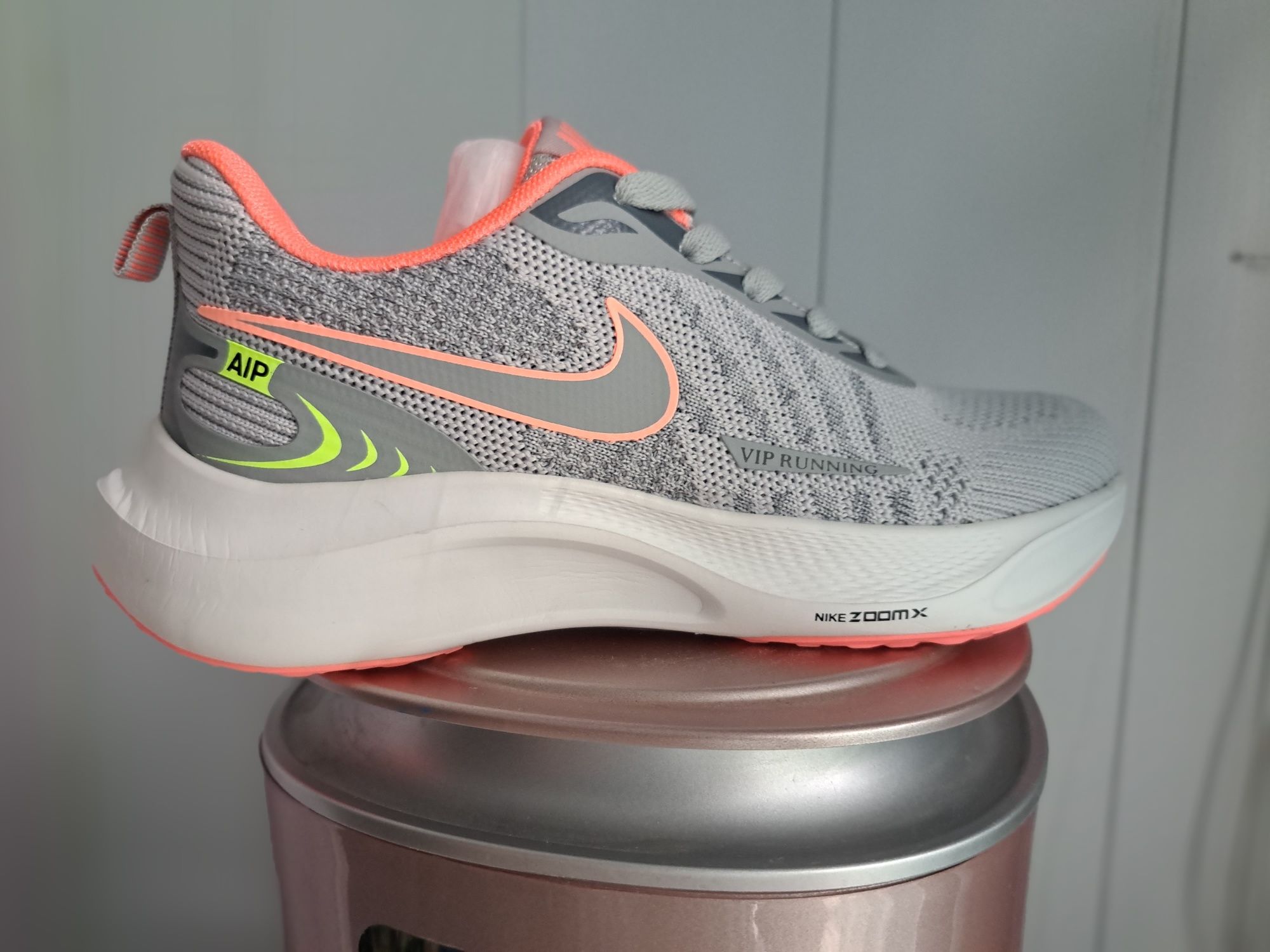 Кроссовки женские "Nike Zoom".Турция