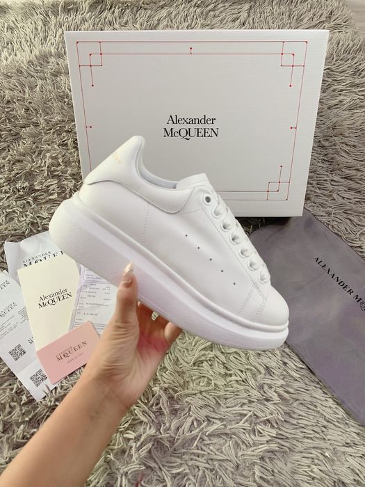Adidasi Alexander McQueen