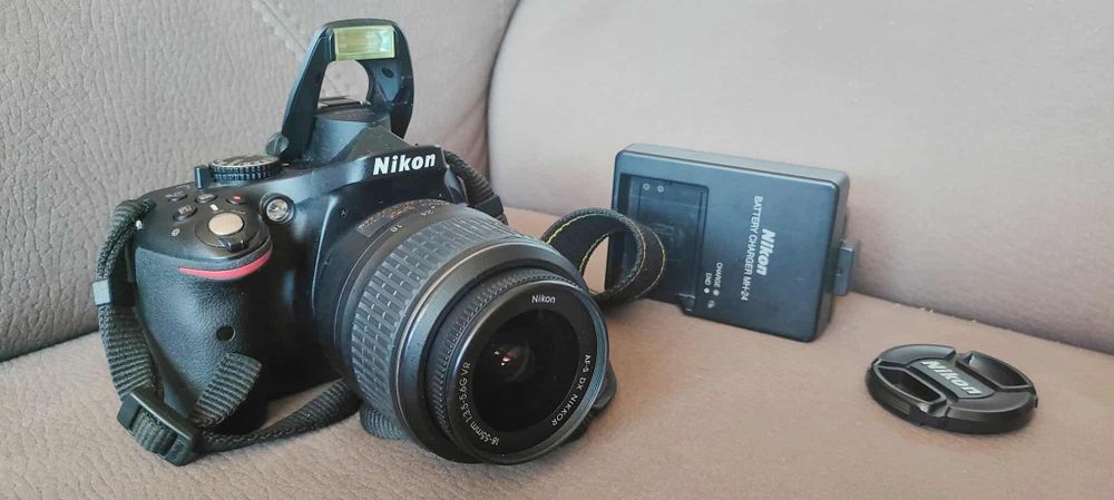 Nikon D5200+18-55VR