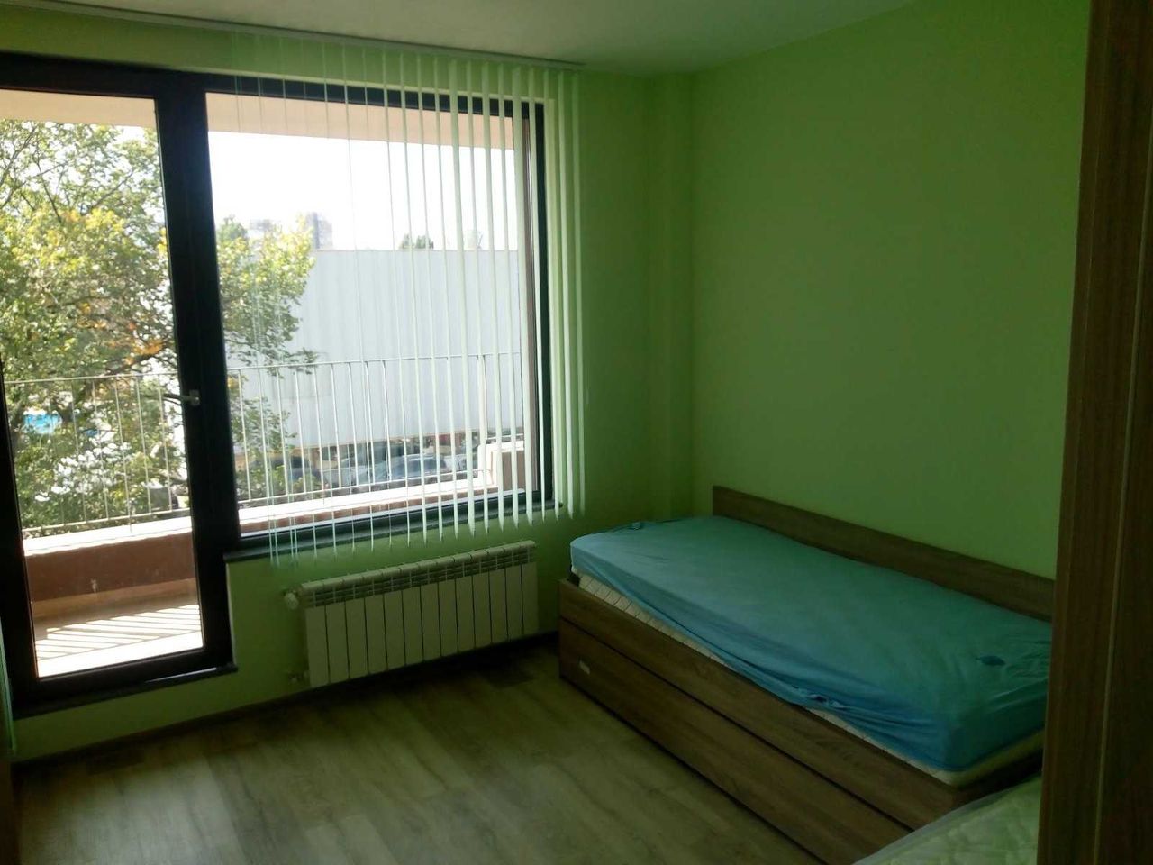 Продава се Тристаен апартамент в София, Толстой - 80 кв.м за 3250 €/кв.м - Снимка #1