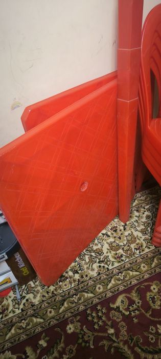 стул ва стол пластмассовый