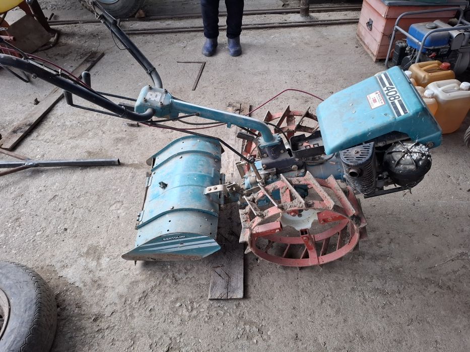 Vând motocultor Bertolini