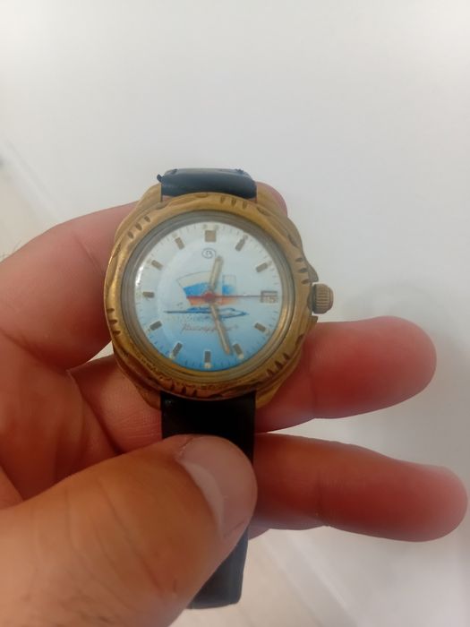 Продам Командирский часы