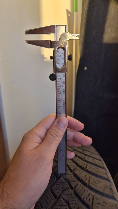 Anvelope iarna 185/65 R15