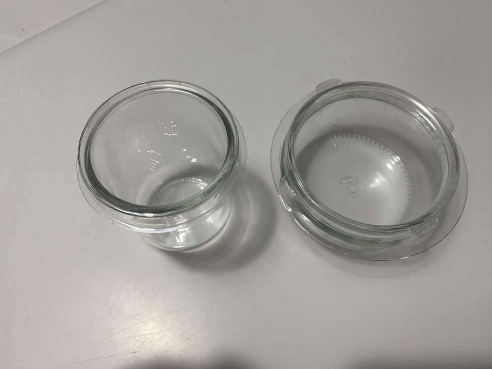 Recipiente sticla cu capac de plastic, 16buc, dimensiuni mici