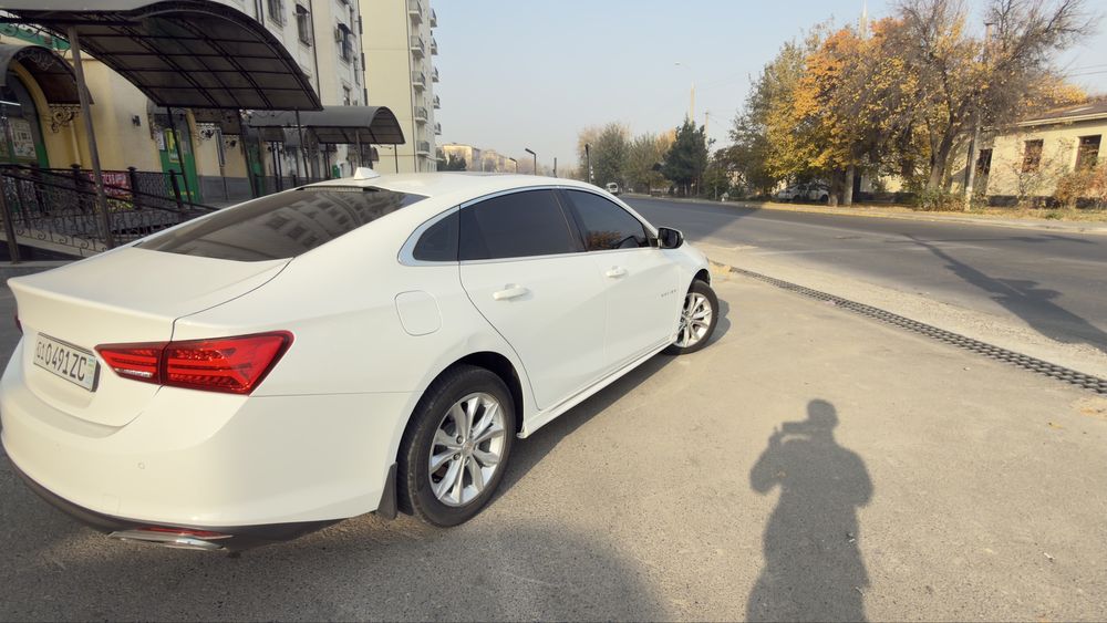 Malibu 2 1.5 turbo nasiyaga beriladi 3000$ boshiga