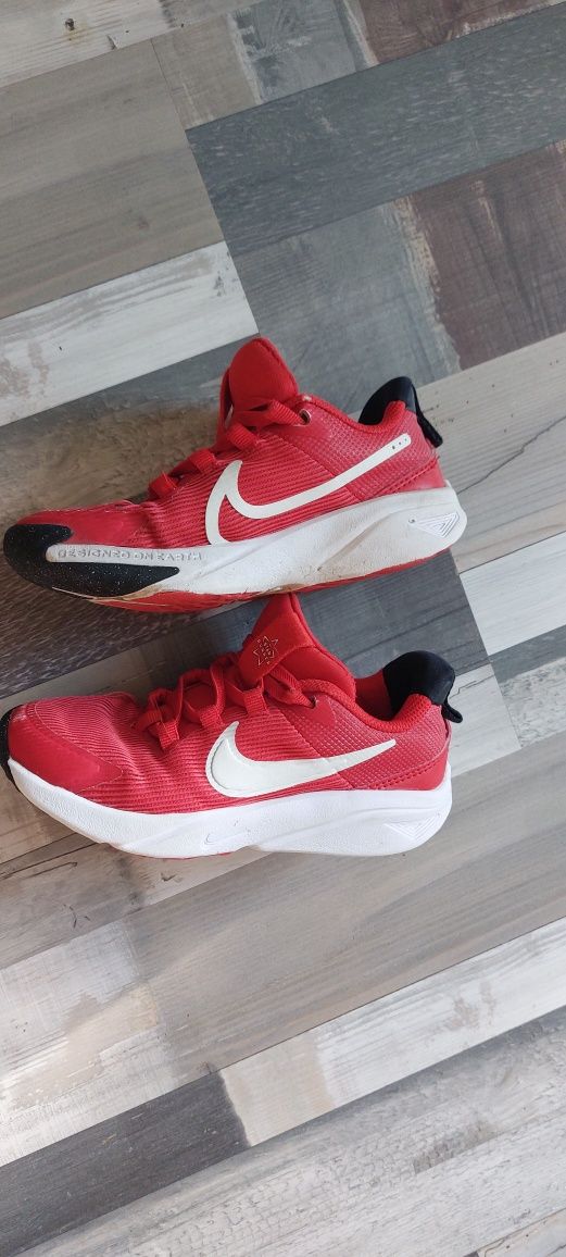 Детски маратонки Nike