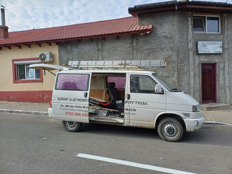 Volkswagen T4 2400cc