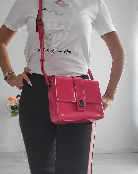 Geanta lacuita Armani X