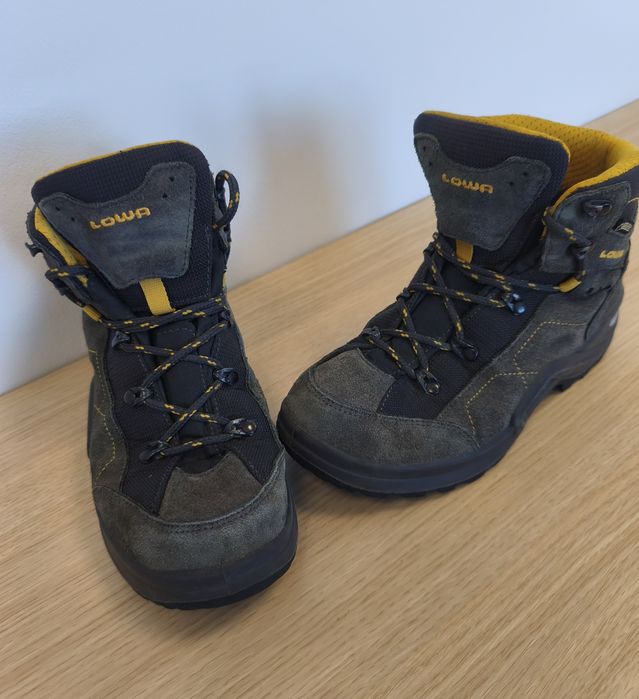 Ghete Lowa Goretex 36 (23,5cm)
