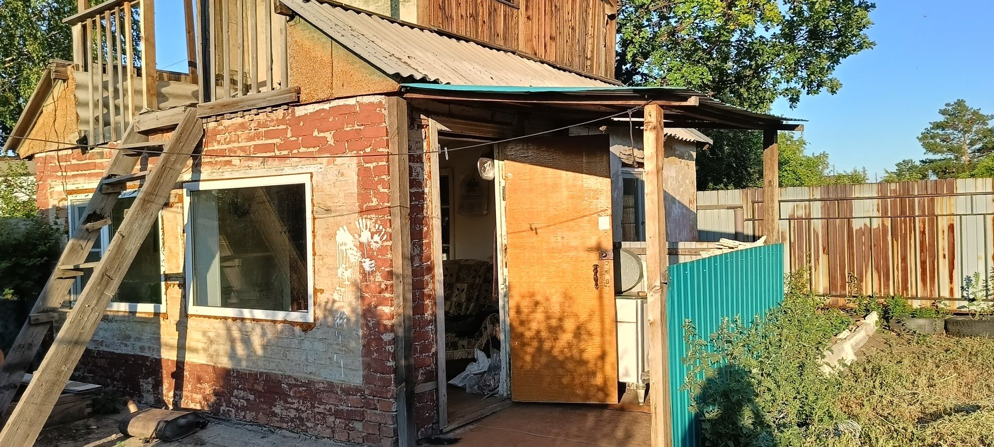Продам дачу на Мирном