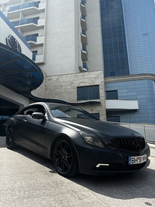mercedes e coupe..