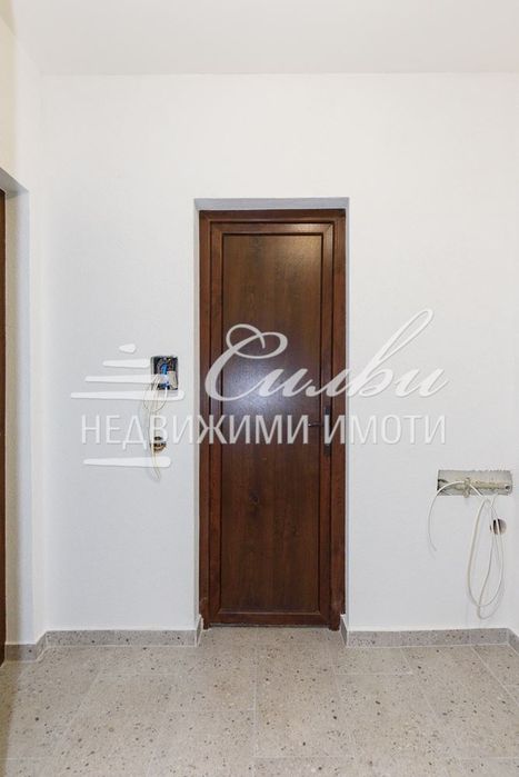 ТУХЛЕНА гарсониера - кв.Болница!