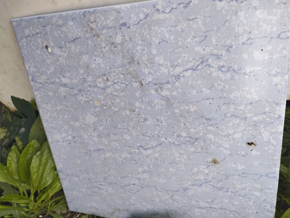 Продам плитки разные