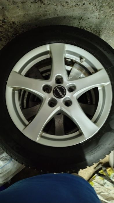 Vând roti aliaj Renault se