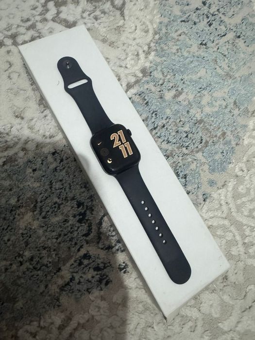 Apple Watch series 7 45 mm