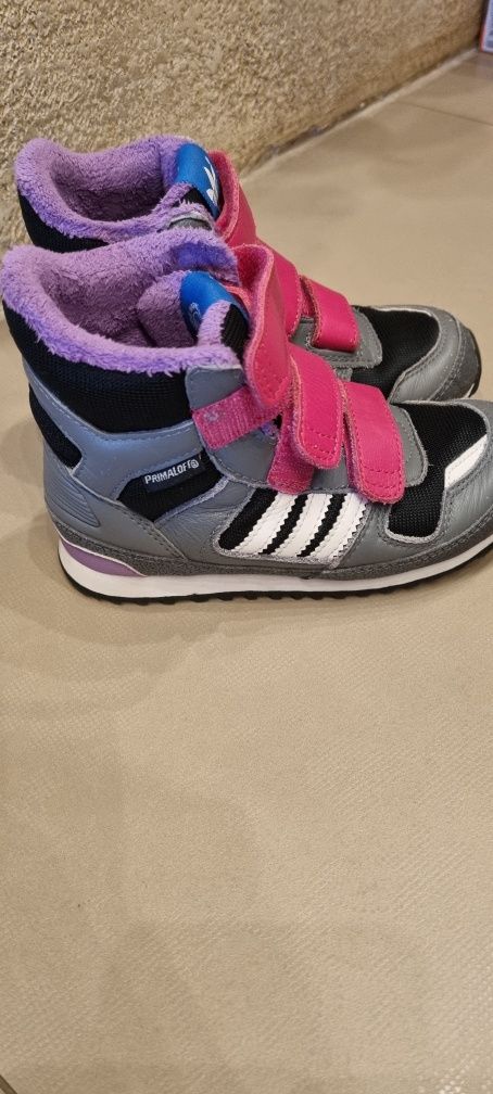 Зимни Adidas боти за сняг