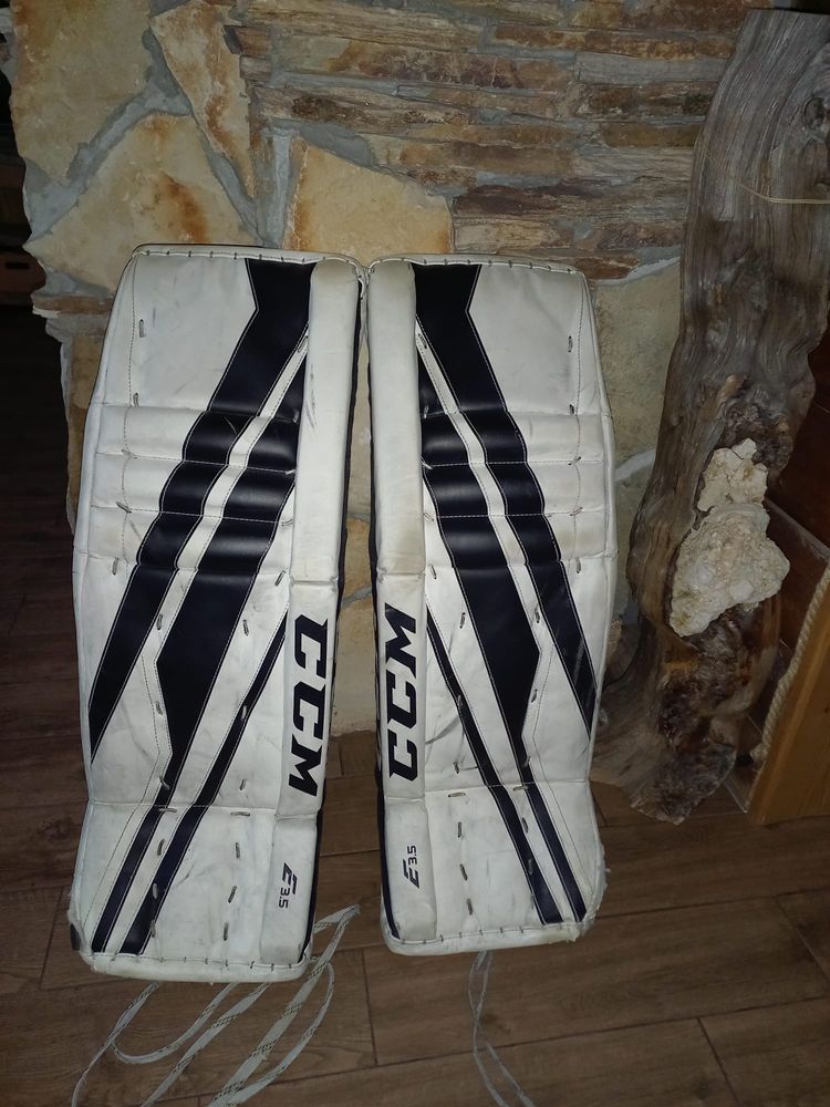 Echipament/protectii hockey portar
