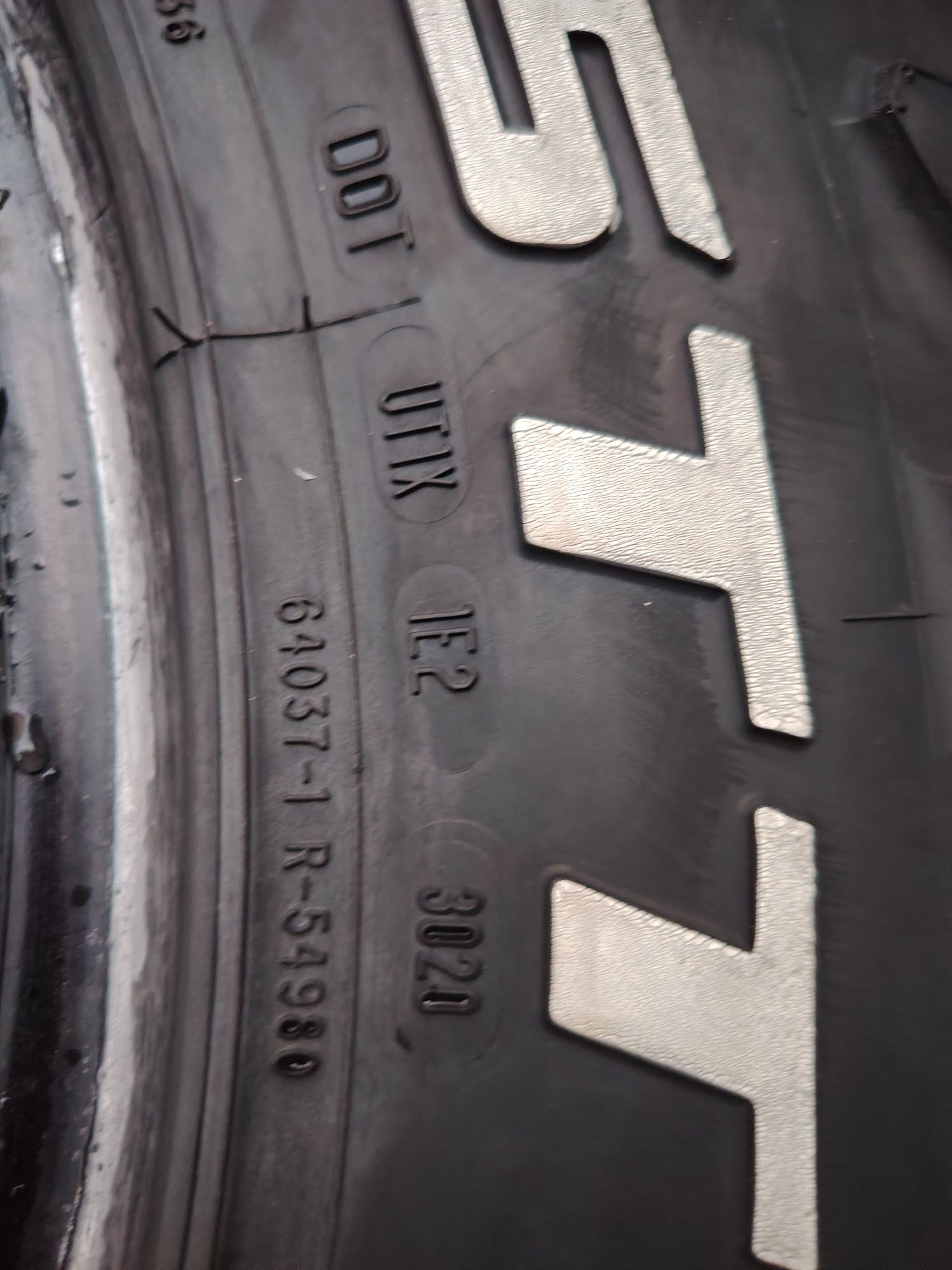 Продавам гуми  Cooper 255/75-17