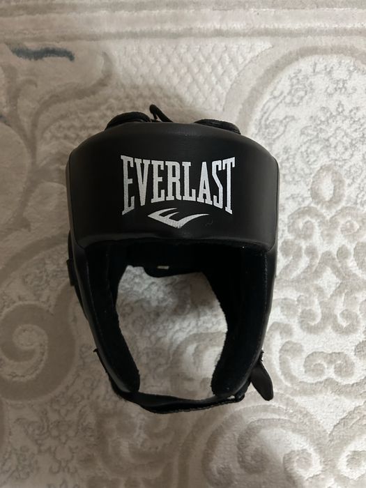 Продаю шлем для бокса