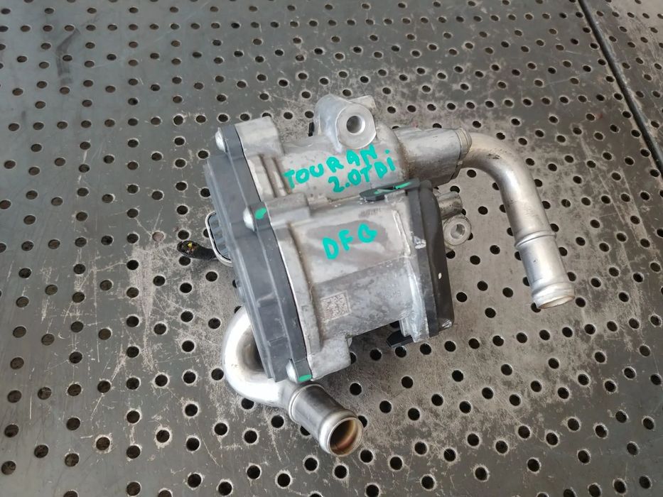 egr 2.0 tdi dfg  vw touran 5t1 2016  04l131501ad  04l131501adv100