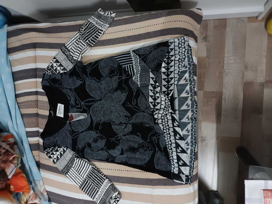 Блуза Desigual ,дънки Liu Jo за момиче, яке Errea152р,раница+ обувки