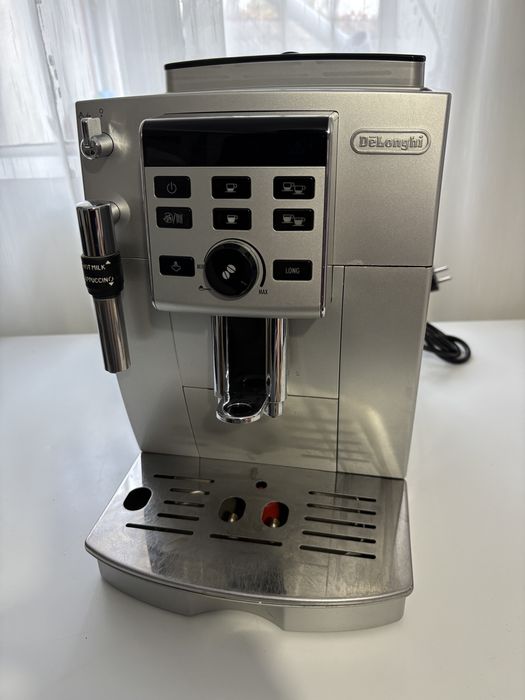 Delonghi  Saeco