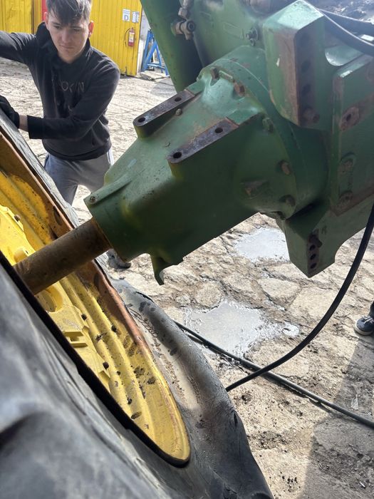 Punte spate john deere 7800,7700,7810