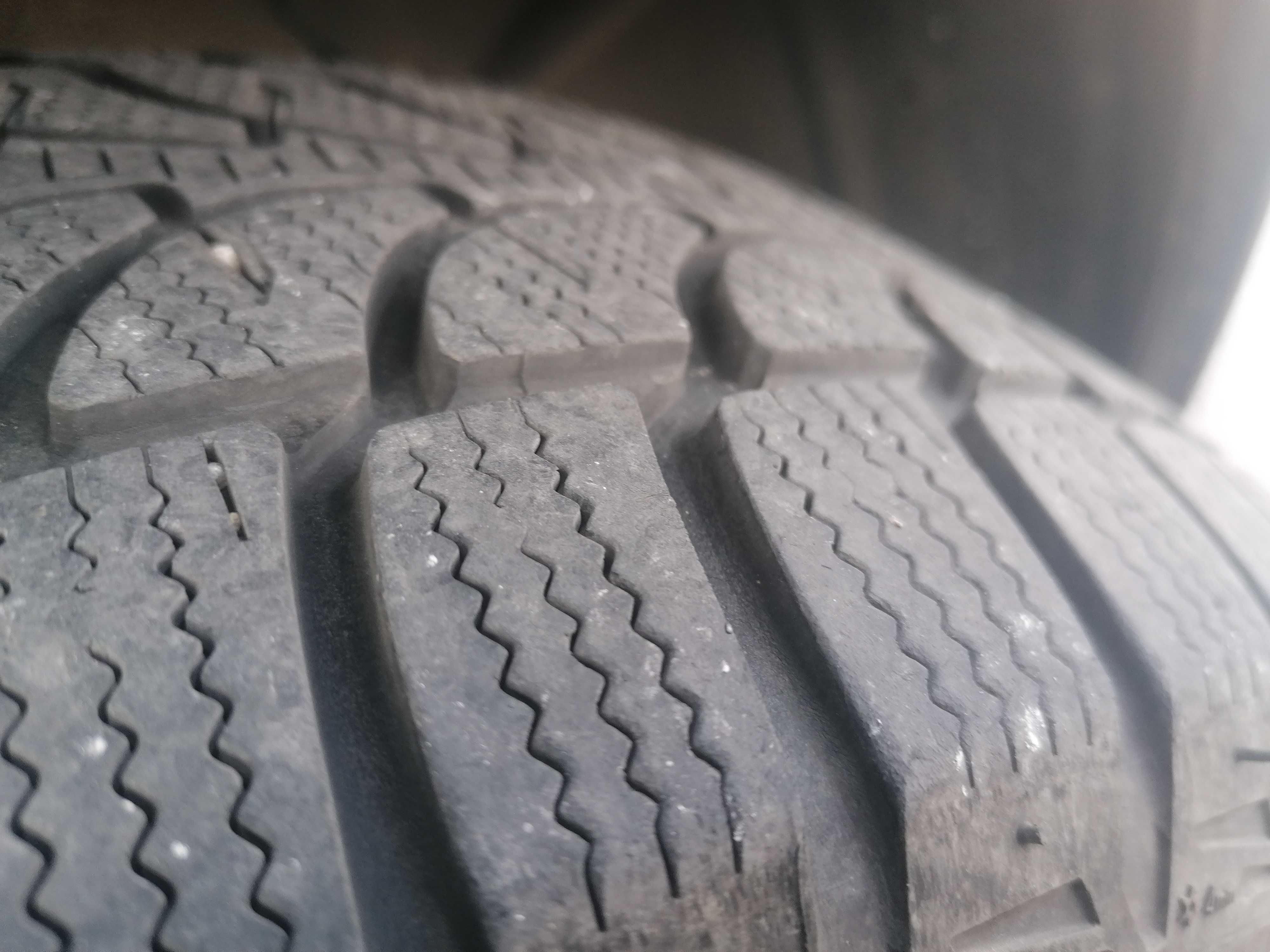 Зимни гуми Bridgestone blizzak lm80 evo - 225/60/r17 - 4бр.