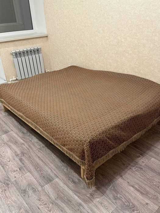 Продам кровать с матросом