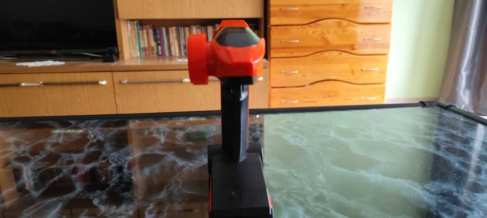 Продавам детска играчка-бъги с дистанционно