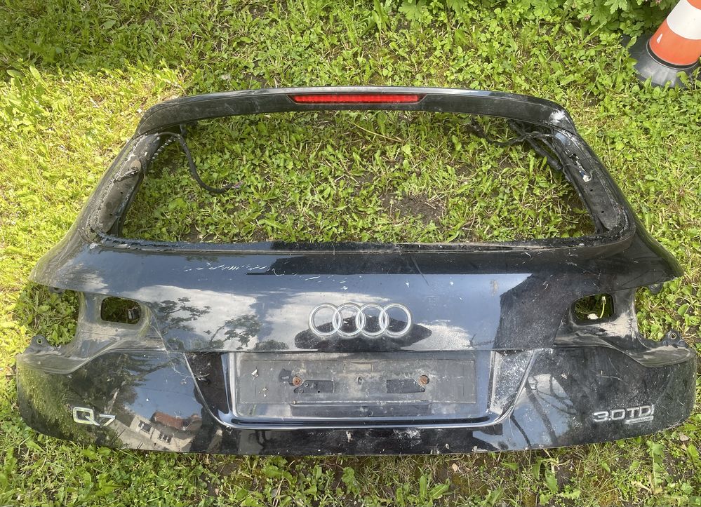 Заден капак Q7 2006 година