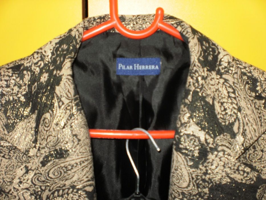 Costum Dama model deosebit , nou - Madrid