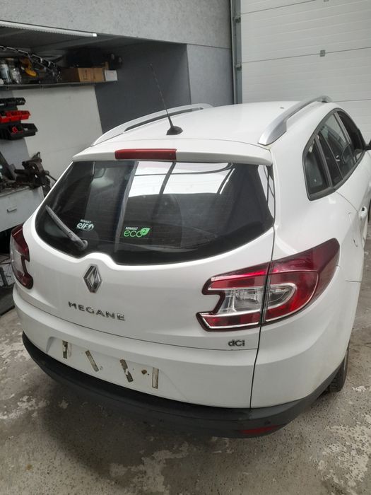 Haion Cu Luneta Portbagaj Spate Usa Renault Megane 3 Breack Lung Combi