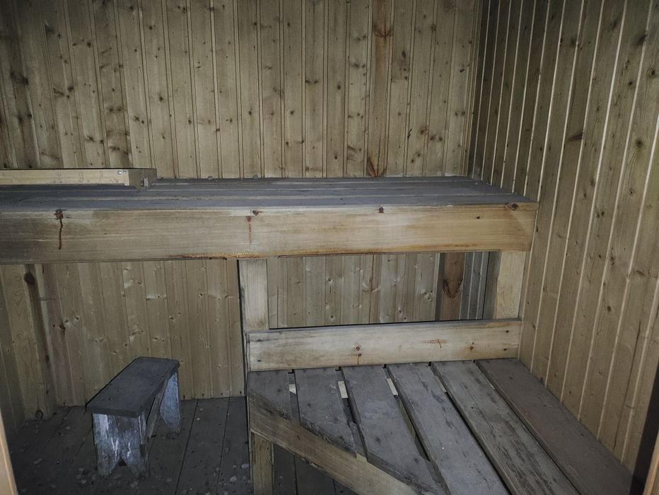 Лавка для сауны угловая